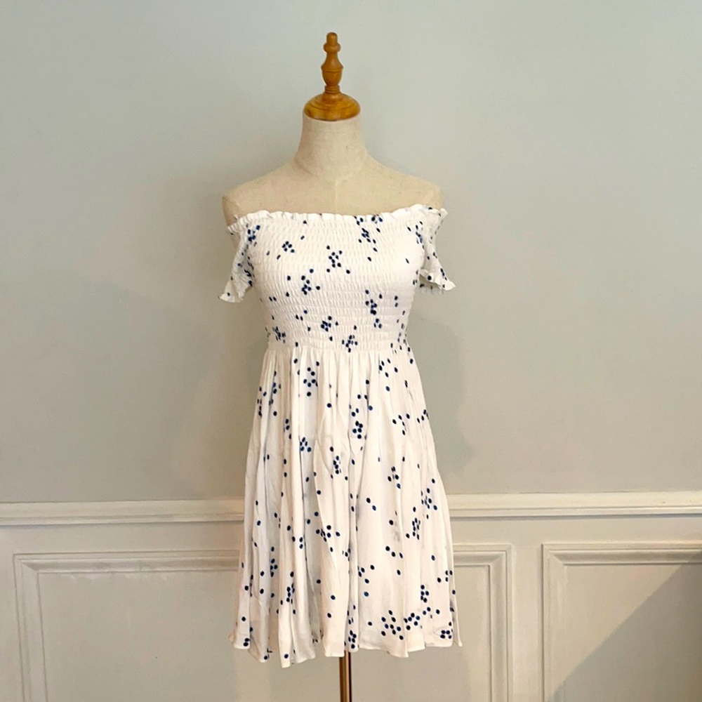 Lulus off shoulder JR mini dress